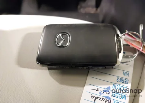 2025 Mazda Cx-5 2.5 S Preferred from USA, damaged, VIN JM3KFBCL5S0572037